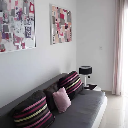 In Okrug Gornji 6113 Apartment *