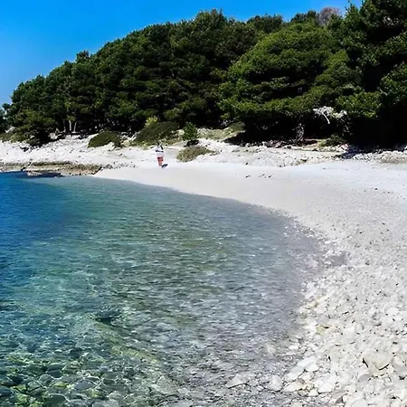 Apartment In Okrug Gornji 6113 Trogir